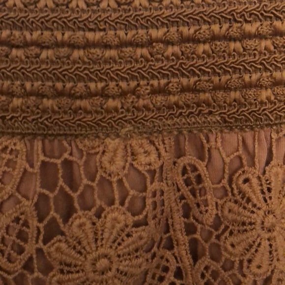 3for$30| Topshop elastic waist crochet skirt US4 - Picture 2 of 2